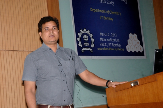 Mr. Vijaykant Khorwal presenting his talk